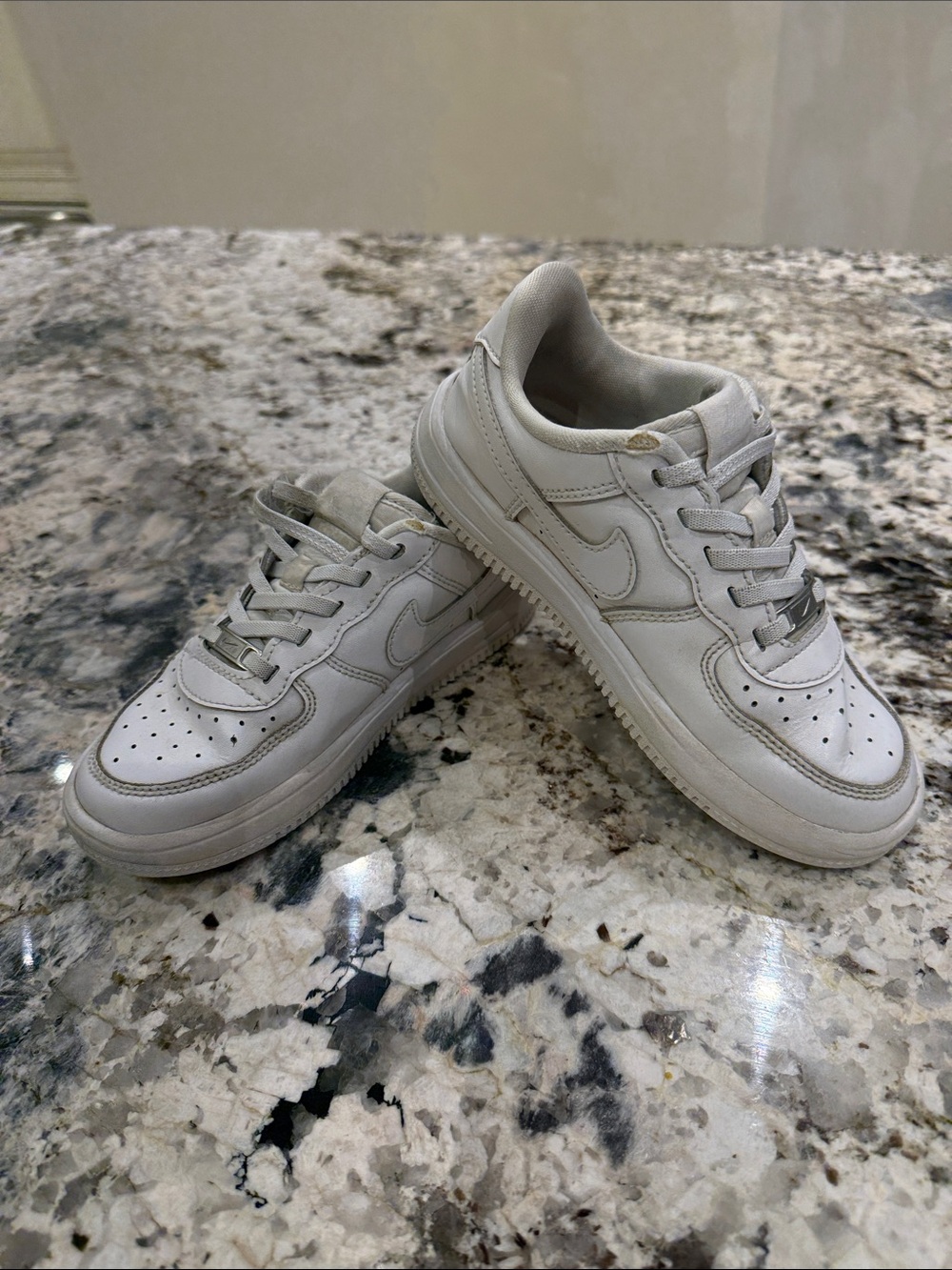 Nike Kids White Low-Top Sneakers